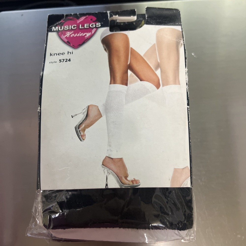 New Knee High Leg Warmers - Music Legs 5724‎ Black